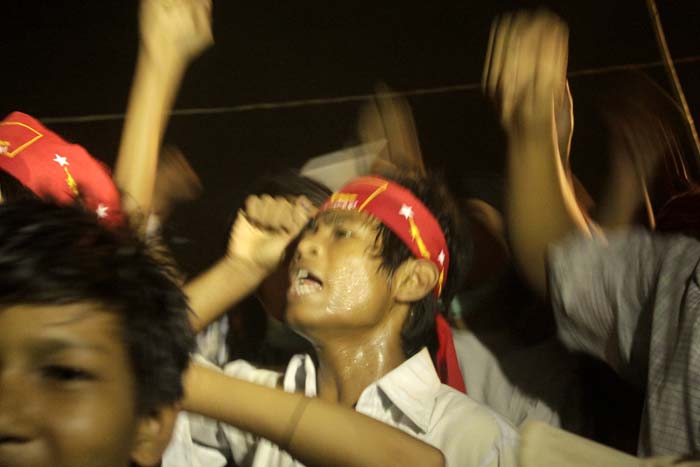 Inside Myanmar: Aung San Suu Kyi\'s Moment