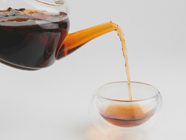 तुलसी-अदरक-काली मिर्च काढ़ा पीने के फायदे