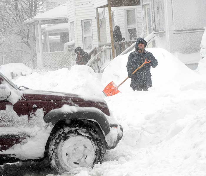 The mammoth storm that stretched from the Great Lakes to the Atlantic dumped more than 3 feet (90 cm) of snow across the Northeast.