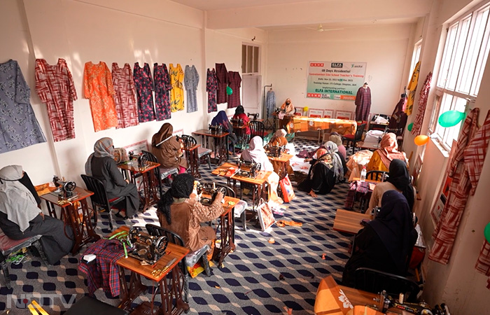 The Usha Swavalamban Silai School, a programme that empowers rural women, defying geographical barriers, has partnered with the Small Industries Development Bank of India (SIDBI) and NGO ELFA International. The goal of this collaboration is to organise a 10-day Non-residential Swavalamban Silai School Teacher's Training in Shopian, Jammu and Kashmir, with an objective  to provide sewing skills to the women in the region for a sustainable livelihood.