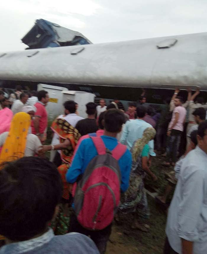 Several Injured As Puri-Haridwar-Kalinga Utkal Express Derails In UP