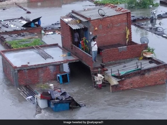 Photo : Uttarakhand Rains: Many Feared Trapped; Rescue Operation Underway