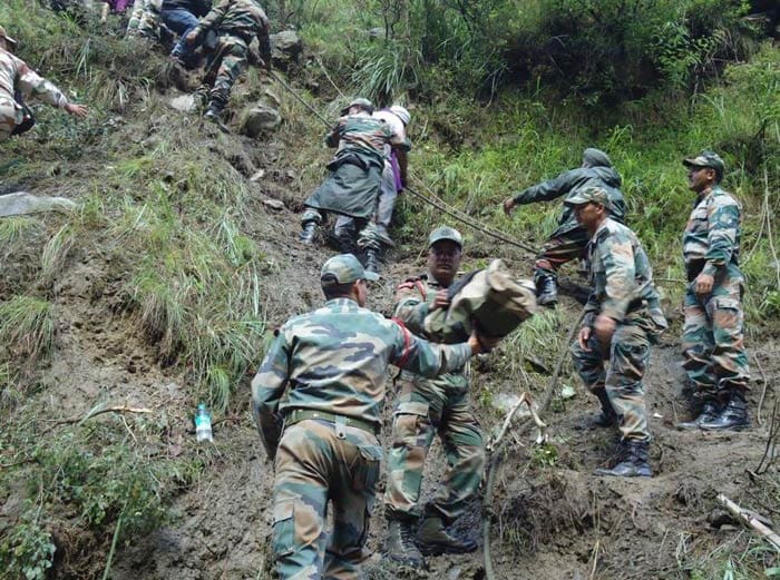 Uttarakhand: Army\'s relentless rescue efforts in Jungle Chatti