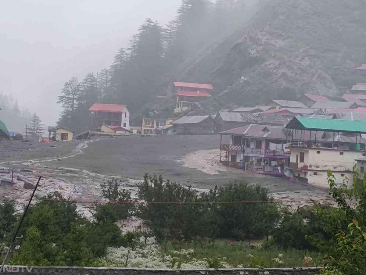 उत्तरकाशी में आया ऐसा सैलाब... जमींदोज हो गया पूरा गांव, दिल दहलाने वाली तस्वीरें आई सामने