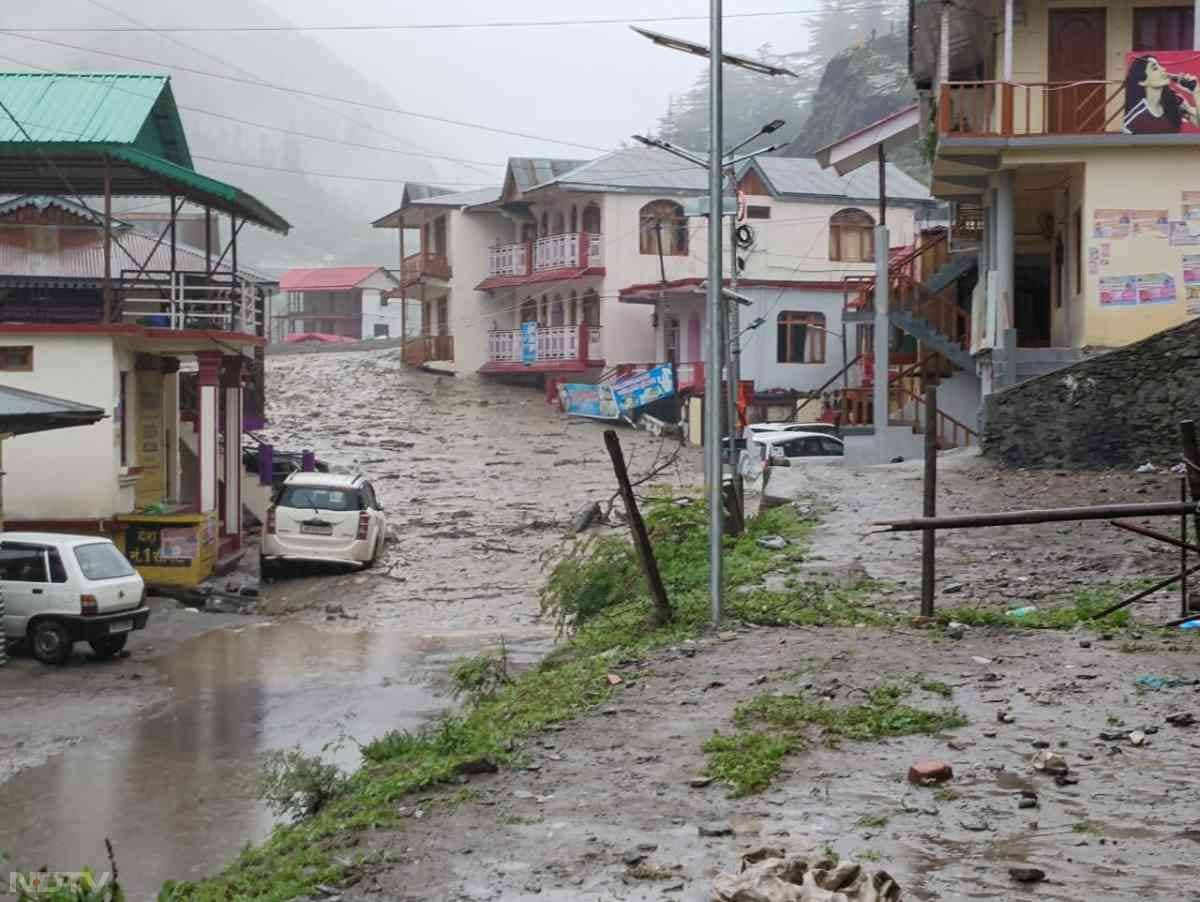 उत्तरकाशी में आया ऐसा सैलाब... जमींदोज हो गया पूरा गांव, दिल दहलाने वाली तस्वीरें आई सामने