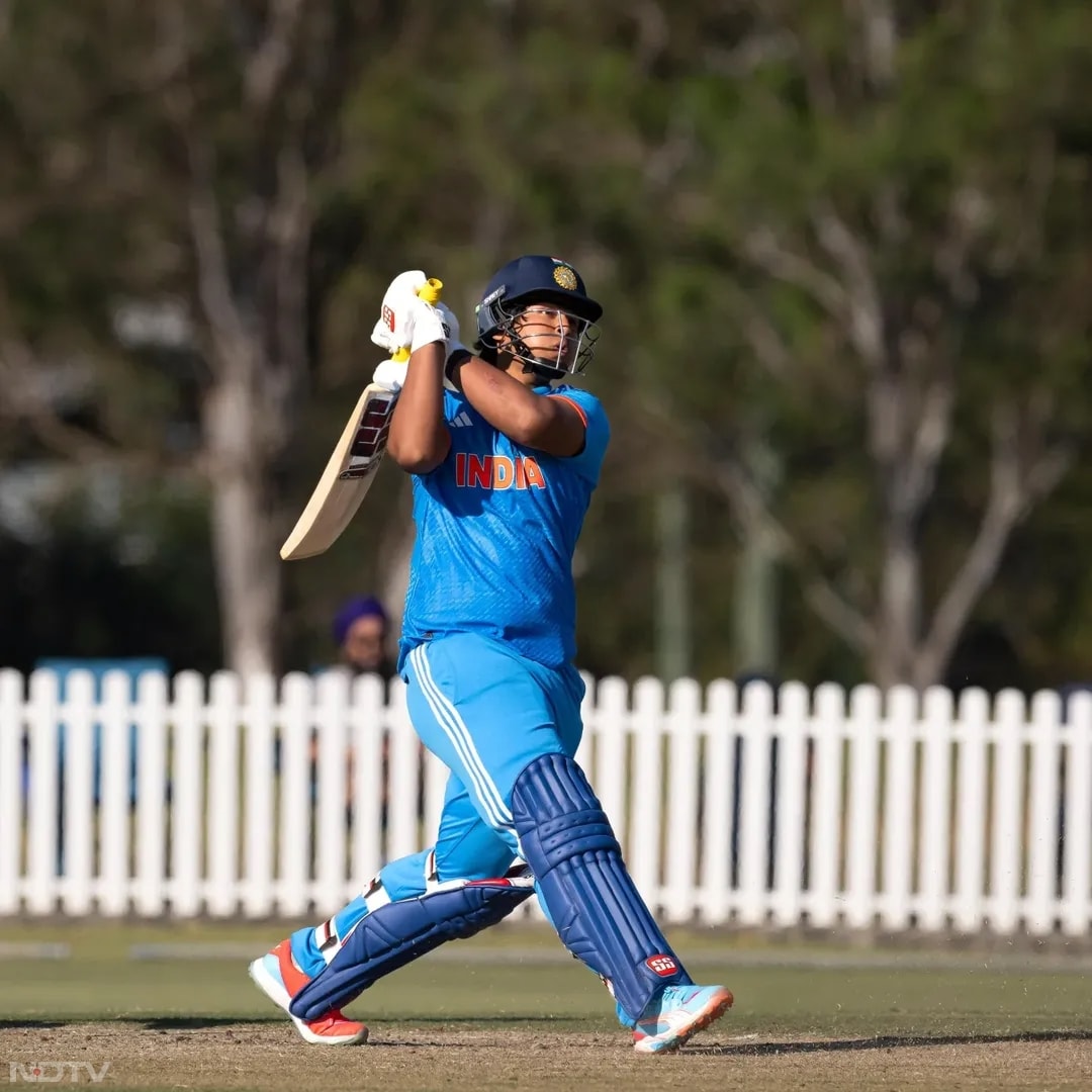 वैभव स्पोर्ट्स में स्कूल और राज्य का नाम रोशन कर रहे हैं. अपने इसी स्कूल से वैभव इस साल 10वीं बोर्ड परीक्षाओं में शामिल होंगे. vaibhav_sooryavanshi09/Instagram