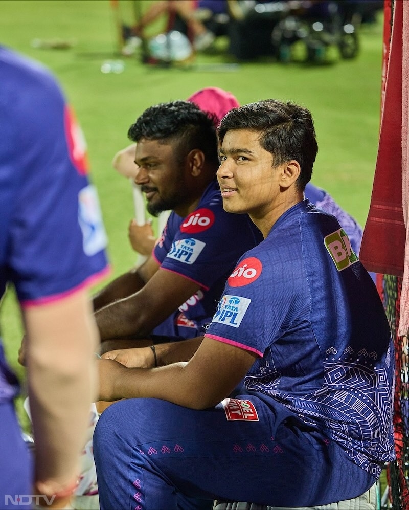 वैभव सूर्यवंशी ने इससे पहले आईपीएल में 35 गेंदों पर शतक लगाया था. vaibhav_sooryavanshi09/Instagram