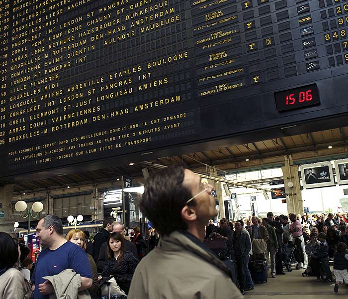 The interruption in service, particularly across the Atlantic, comes as the industry had just started to recover from the global recession, with business and international travel picking up. (NYT photo)