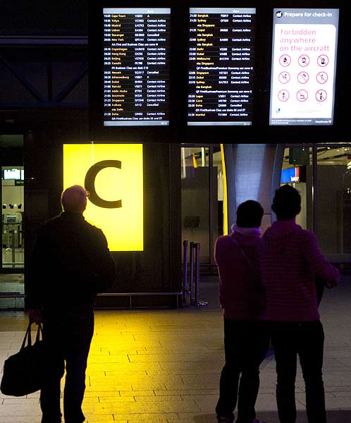 While much of Europe's airspace remained closed, the airport in Reykjavik, Iceland's capital, was still open for business since southern winds were pushing ash away from the small rocky island in the North Atlantic. <br><br>

The shutdown of Heathrow airport, the world's busiest, also allowed authorities for the first time to inspect runways on foot in broad daylight instead of in the middle of the night. (NYT photo)