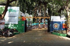 Mumbai's Pali Hill Residents Convert Household Waste Into Electricity And Light Up A Street Mumbai's Pali Hill Residents Convert Household Waste Into Electricity And Light Up A Street