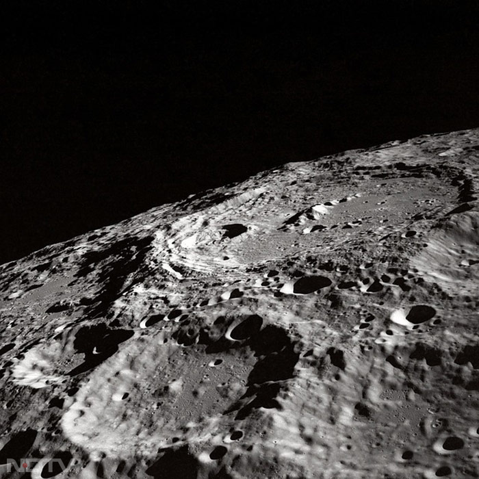 What\'s Inside The Moon? Scientists Finally Have An Answer