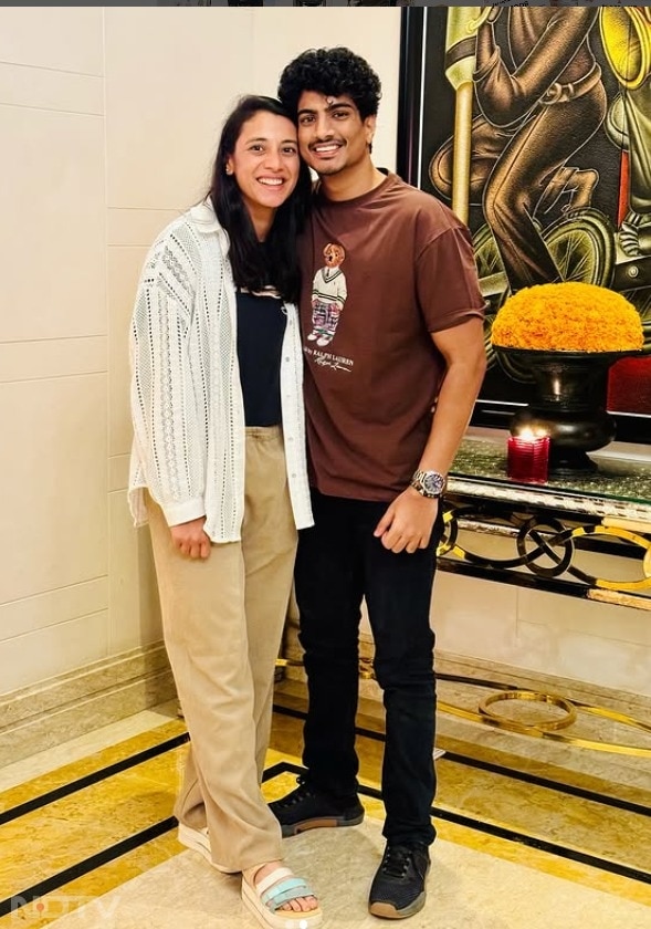 इसकी वजह है उनकी क्रिकेटर स्मृति मंधाना संग शादी का पोस्टपोन हो जाना.