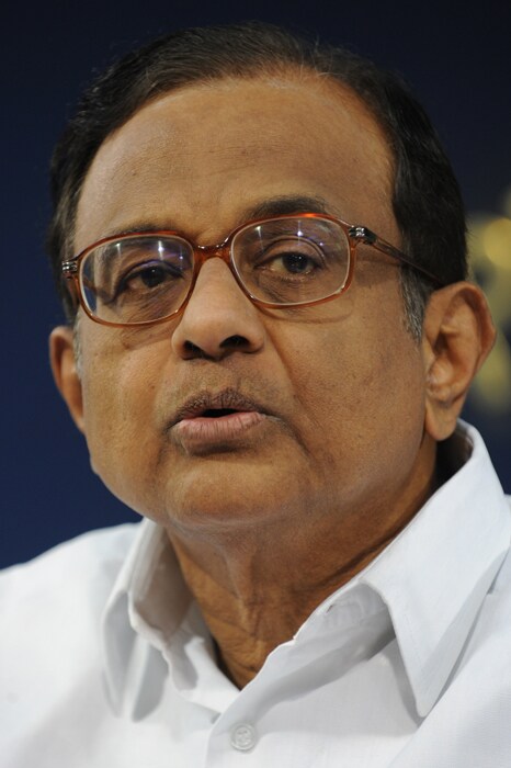 <b>Home Minister P.Chidambaram invited controversy by blaming migrants for increasing crime in the national capital.He said,</b><br><br>"Crime takes place because Delhi attracts a large number of migrants"<br><br>He then retracted saying that he has been misunderstood. He said,<br><br> "I am a migrant myself".