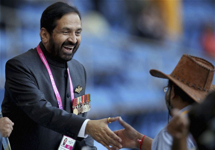 <b>We don't know who Suresh Kalmadi, CWG Organising Committee Chief, was referring to after the opening ceremony when he said...</b><br><br>Yes, Prince Diana was there.