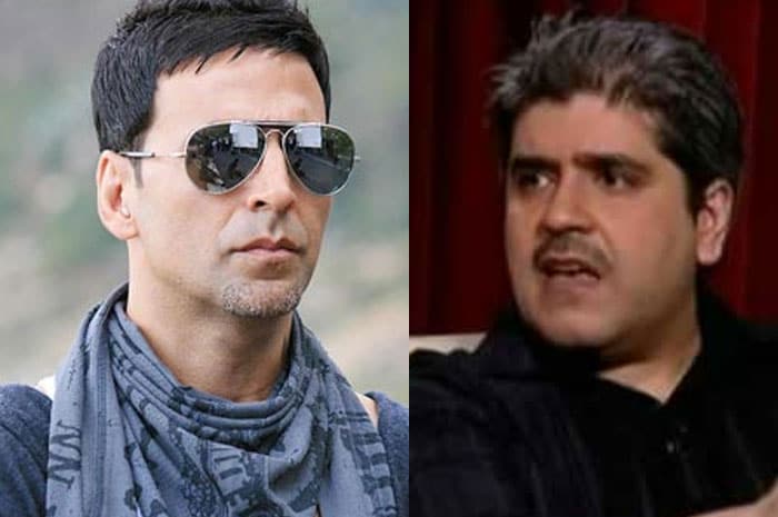 <b>Rajeev Masand calls Akshay Kumar "jackass":</B><br><bR>Akshay Kumar invited a lot of criticism when he got snapped with ailing R K Laxman to promote his then upcoming film Khatta Meetha. Condemning Akshay,  Rajeev Masand had expressed his opinion on promotional gimmick with this tweet? ?Need innovative ideas to promote films in competitive times. But Akshay Kumar grinning like a jackass at RK Laxman's hospital bed is a new low'. Calling Akshay Kumar as ?jackass' didn't go down well with Amitabh Bachchan, who tweeted him back, ??Rajeev, your fraternity will never pull you up for calling Akshay a 'jackass'. Ever thought if the reverse were to be done... would your fraternity have spared Akshay if he were to address you as one? Never expected this language from you!'