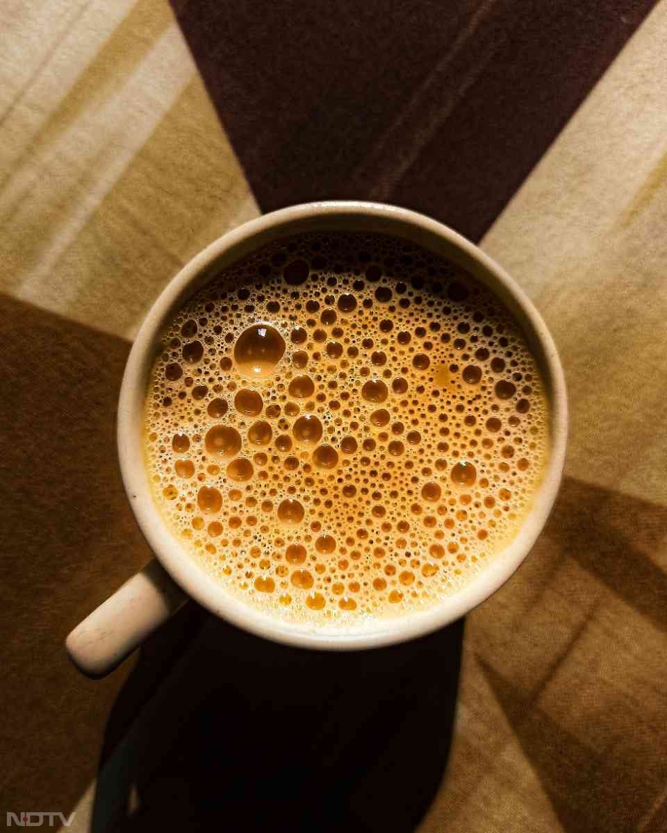 अगर आप भी चाय के शौकीन हैं तो एक बार रजवाड़ी चाय ट्राई करें. इसे बनाना आसान है. Pic Credit- Pexels