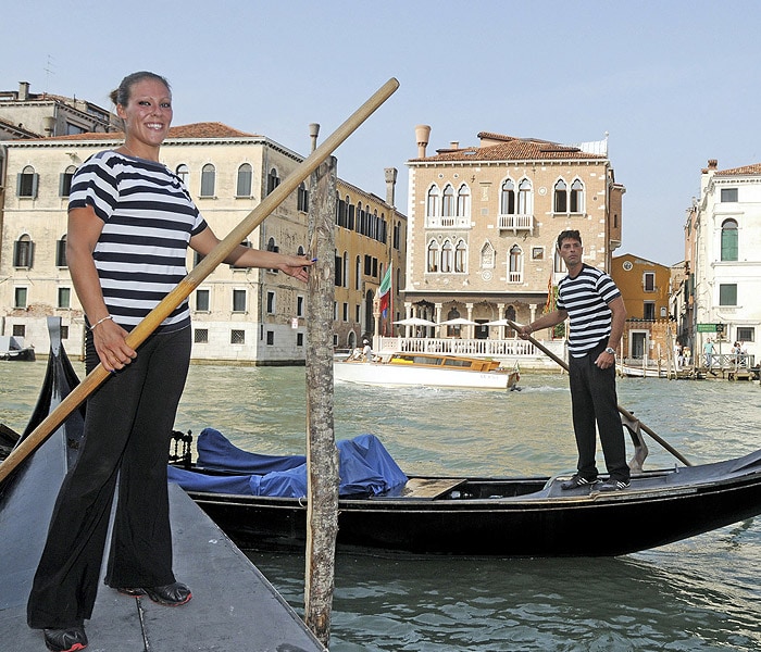 Venice\'s first woman gondolier