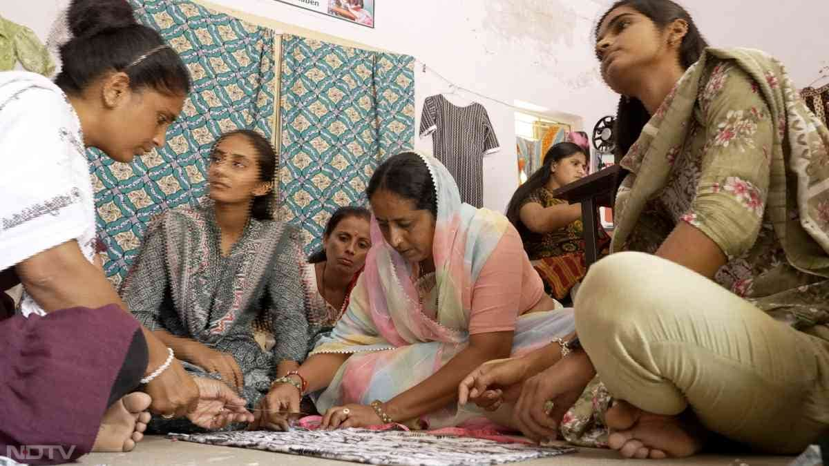 Geeta and Leelaben's journey began with a visit to the District office. They presented their proposal with passion and conviction. The government recognized their potential and has generously provided space for the centre, free of cost, for five years.