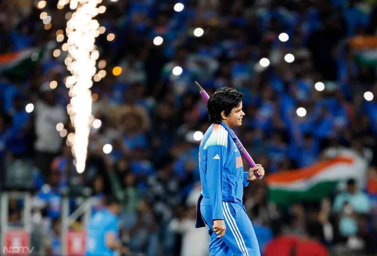 Women World Cup 2025 : विश्व विजेता हैं हम! दुनिया ने देखा भारत के 'बेटियों' का दम, जश्न की शानदार तस्वीरें देखिए