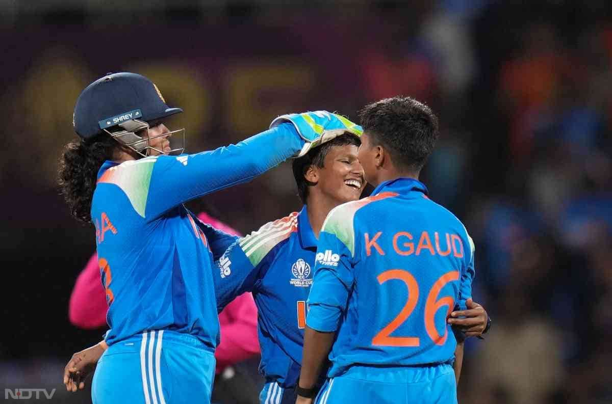 Women World Cup 2025 : विश्व विजेता हैं हम! दुनिया ने देखा भारत के 'बेटियों' का दम, जश्न की शानदार तस्वीरें देखिए