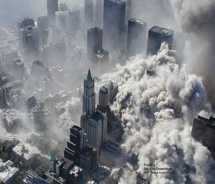 Dramatic new stills of 9/11 attack released