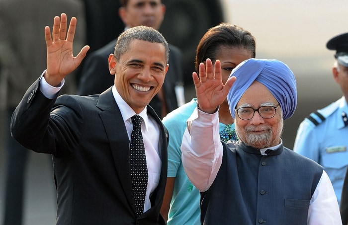 Right from the moment he entered the Central Hall of Parliament, Obama enthralled its members. His address to the joint session of the Parliament, started with his customary 'Namaste'.<br><br>His mesmerizing speech struck all the right notes. The President of the world's oldest democracy had prepared well to connect with the representatives of world's largest democracy, seasoning his speech with words like 'Jai Hind' & 'Panchatantra' and showing his faith in the Gandhian ideology. Obama also pledged his support for a permanent UNSC seat for India.