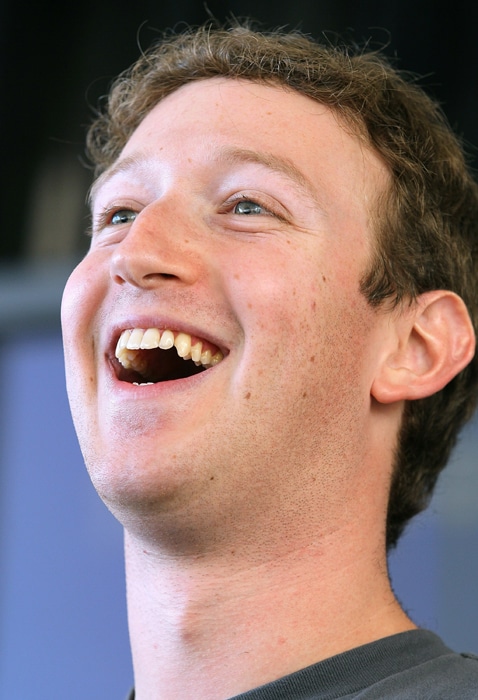 The 26-year-old Facebook founder and CEO has all the reasons to smile. Despite a lot of negative publicity courtesy the Hollywood movie <i>'The Social Network'</i>, 2010 has clearly been Zuckerberg's year.<br><br>He was named Time magazine's 'Person of the Year' for 2010, a laurel that has earlier been bestowed upon people like Barack Obama and Vladimir Putin.<br><br>Zuckerberg also put himself on the map not only as one of the world's youngest billionaires, but also as a prominent newcomer to the world of philanthropy. Earlier this year, he pledged $100 million over five years to the Newark school system.<br><br>He's also in the company of media titans like Carl Icahn and others who have joined 'Giving Pledge', an effort led by Microsoft founder Bill Gates and investor Warren Buffett to commit the country's wealthiest people to step up their charitable donations.