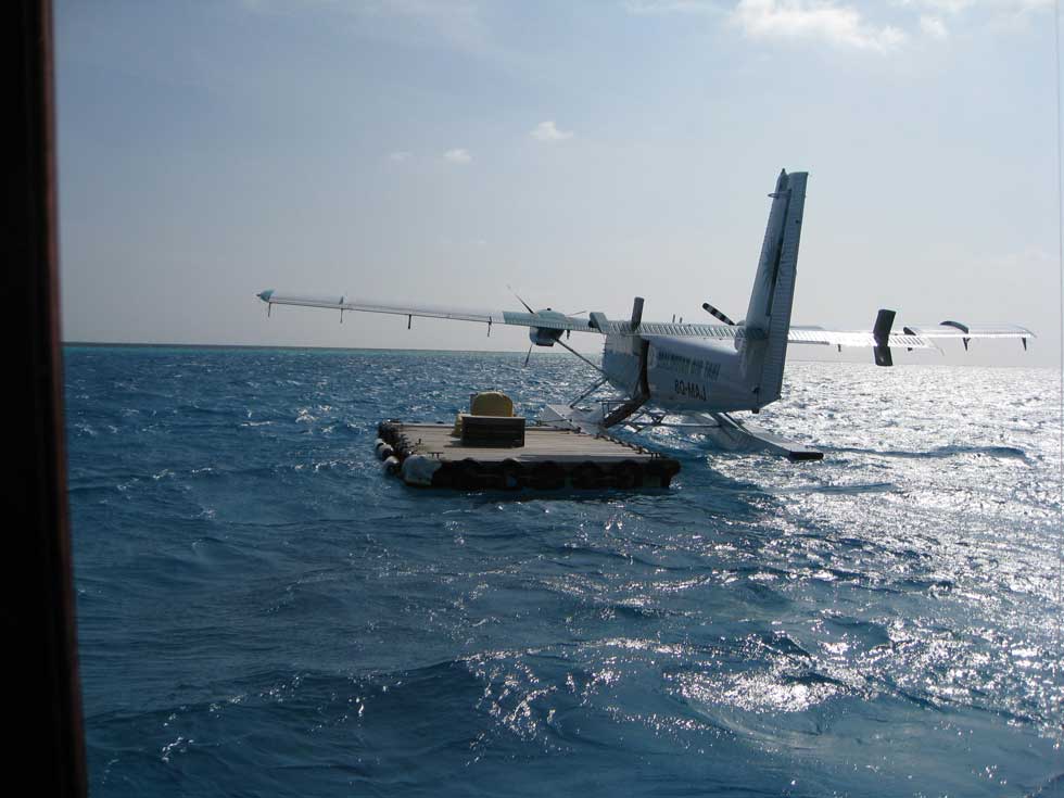 One can see a queue of the sea plane from the main airport. It is fascinating!