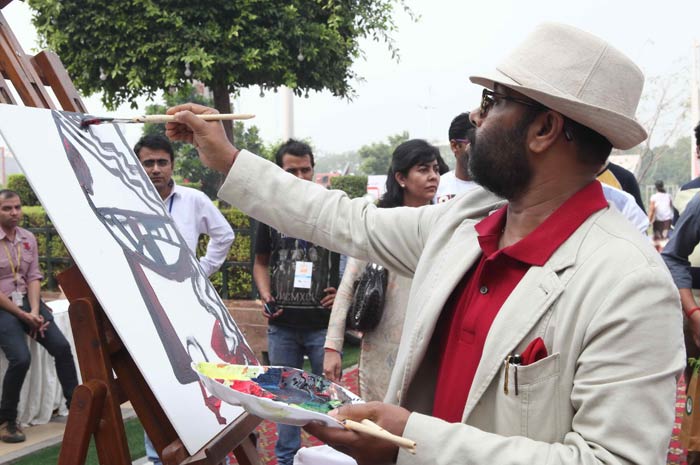 Paresh Maity in fact also painted a special canvas in support of the cause.