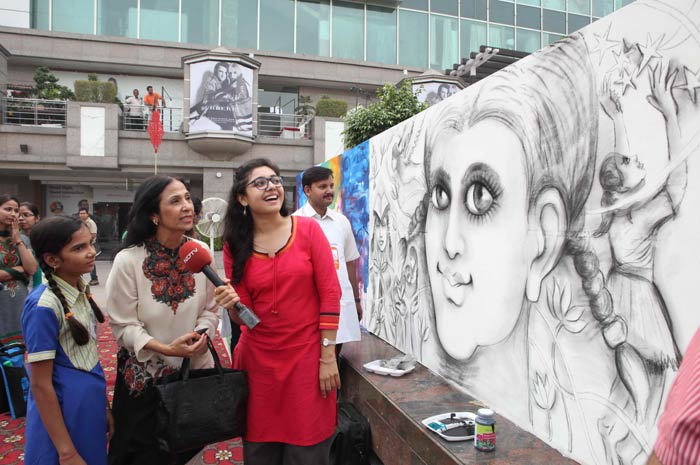 The Select City Walk was agog with activity as  the NDTV and Vedanta ? Our Girls, Our Pride  took center stage.