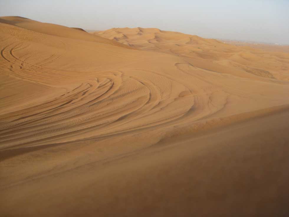 The endless desert in Dubai was calling out for my attention.