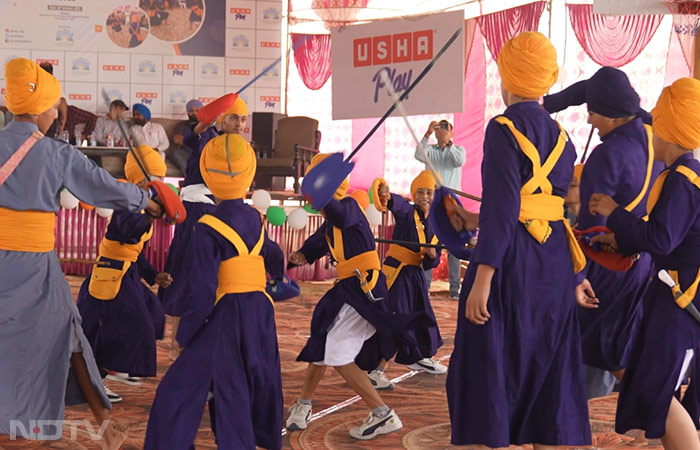 On this journey of collaboration and revival of long-lost sports activities, Usha Play and Usha Social Services, in partnership with Seva Trust UK, are reviving the lost form of self-defence known as Gatka or stick fighting.