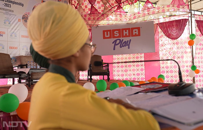 Traditional sports, such as Gatka, serve as gateways into cultural ceremonies, and time-honored traditions. This vibrant playground merges heritage with competition, empowering children to embrace their ancestral roots as they engage in sports activities. Thanks to the remarkable women of Usha Silai Schools, these traditional sports are reclaiming their significance in society, emphasising the importance of preserving cultural heritage through physical activities.