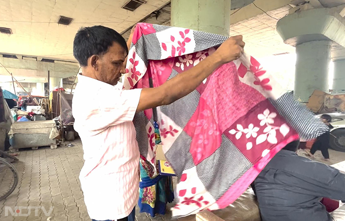 Uday Foundation, a Delhi-based charitable organisation, accepts all types of summer and winter clothing for children and adults. Once the clothes have been collected, the Uday Foundation team then sorts them according to size and gender. The Foundation asks for 'gently used' clothes so that the dignity of those receiving them is kept intact.