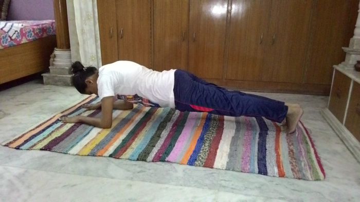 "Loving my week 3 fitness challenge," says Monika. <br><br>

Quick Tip: Planking can help build your deep inner core muscles that lay the groundwork for that six-pack look.