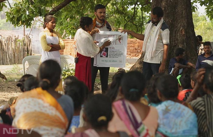 NGO Samajbandh And EcoFemme Are Destigmatising Menstrual Hygiene Among Rural And Tribal Women