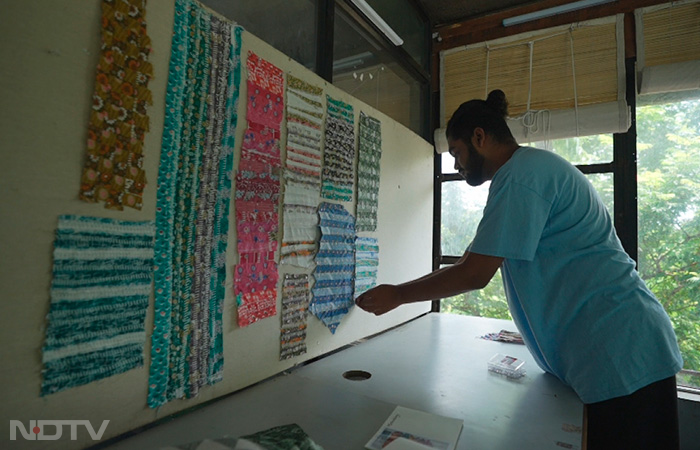 Another student, Hrishabh Sonu, has chosen patchwork as a method of reworking the patches. He tells that he selected the material from the industrial waste of bedsheets as they had floral prints in common which helped him in creating patches with a similar-looking pattern. He tries to stick to natural products mainly to avoid the use of synthetic material as it takes a long time to decompose and thereby pollutes the environment.