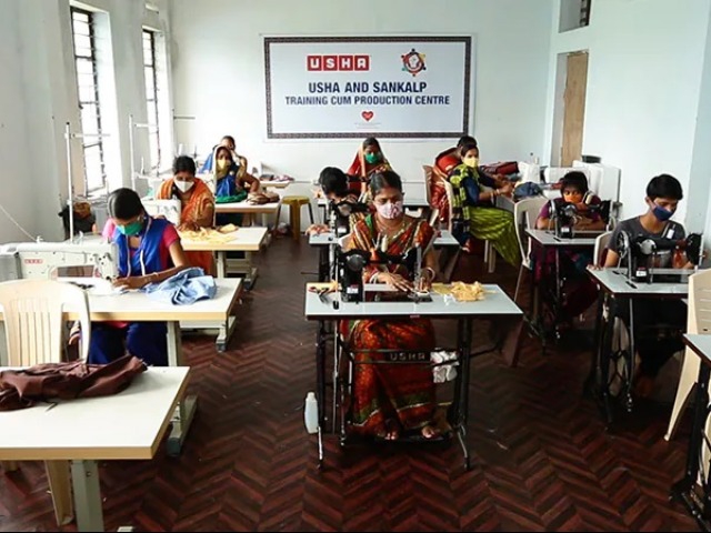 देखिए कैसे USHA ट्रेनिंग और प्रॉडक्शन बदल रही है महिलाओं की जिंदगियां