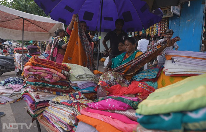 Setting out for their projects, the students ventured into Ahmedabad's Dilli Darwaja market, the city's largest market for second-hand clothes. It had all sorts of materials one would need but, it is an unorganised market. 'I was surprised that it was not even a proper market. It is just a stretch of road and vendors are sitting on the footpath,' said Isha Bapat, a student of Bachelor in Textile Design at NID, as she shared her experience.