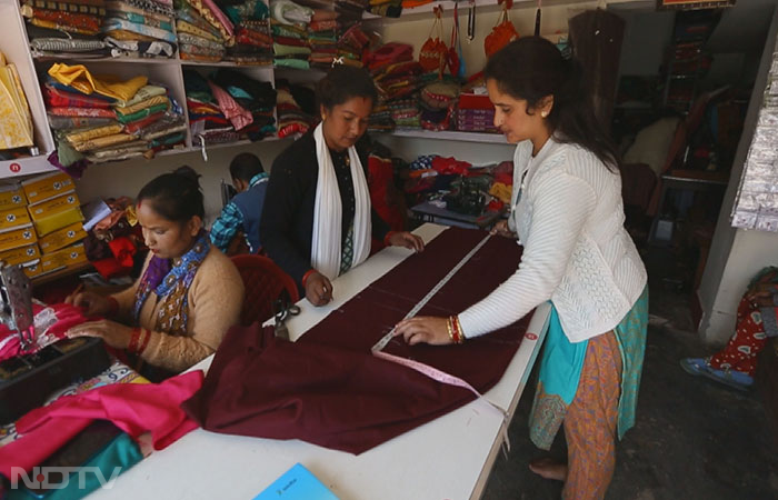 After spending 20 years in a small village in Badalu and going through a major financial and familial upheaval, Tulsi participated in the nine-day Silai Training Program on November 2, 2020. She started with the bare minimum, saving one hard earned rupee after the other, by stitching her own clothes. Today, she runs a Silai school of her own and earns more than Rs 60,000 - Rs. 70,000 every month.