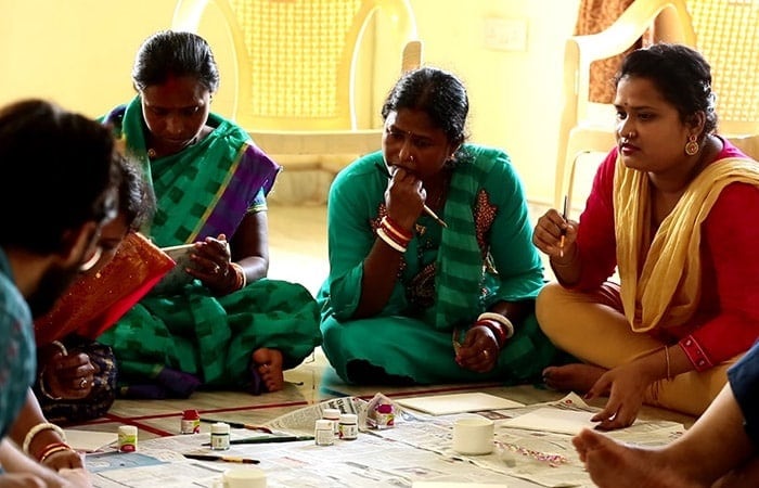उषा ने ग्रामीण महिलाओं को लाइफ स्किल्स एजुकेशन देने के लिए यूएनएफपीए के साथ साझेदारी की