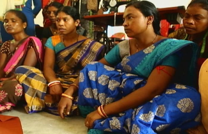 USHA Silai School Is Empowering Tribal Women By Making Them Entreprenuers