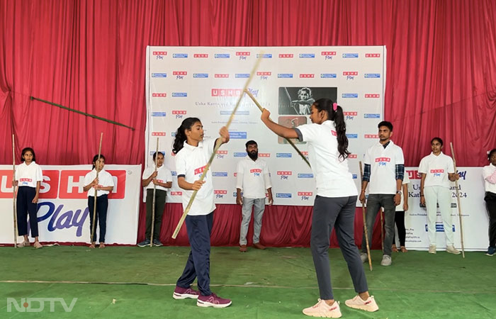 For the residents of Adilabad in Telangana, Usha rekindles the local love for "Karra Samu" and "Kathi Samu", an old-aged sword-fighting martial art that strengthens physical and mental prowess. As Usha's initiative revives these long-forgotten martial art forms, showcasing the rich heritage and talent of the region, it truly becomes a moment of celebration.