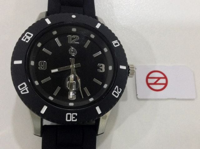 Photo : In Pics: Smart Watch That Lets You Pay For A Delhi Metro Ride
