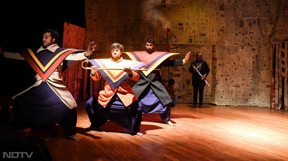 भारत रंग महोत्सव में हुआ टोंक के 'कम्युनिटी थिएटर समूह' के नाटक "द डेथ ऑफ गैलीलियो" का चयन