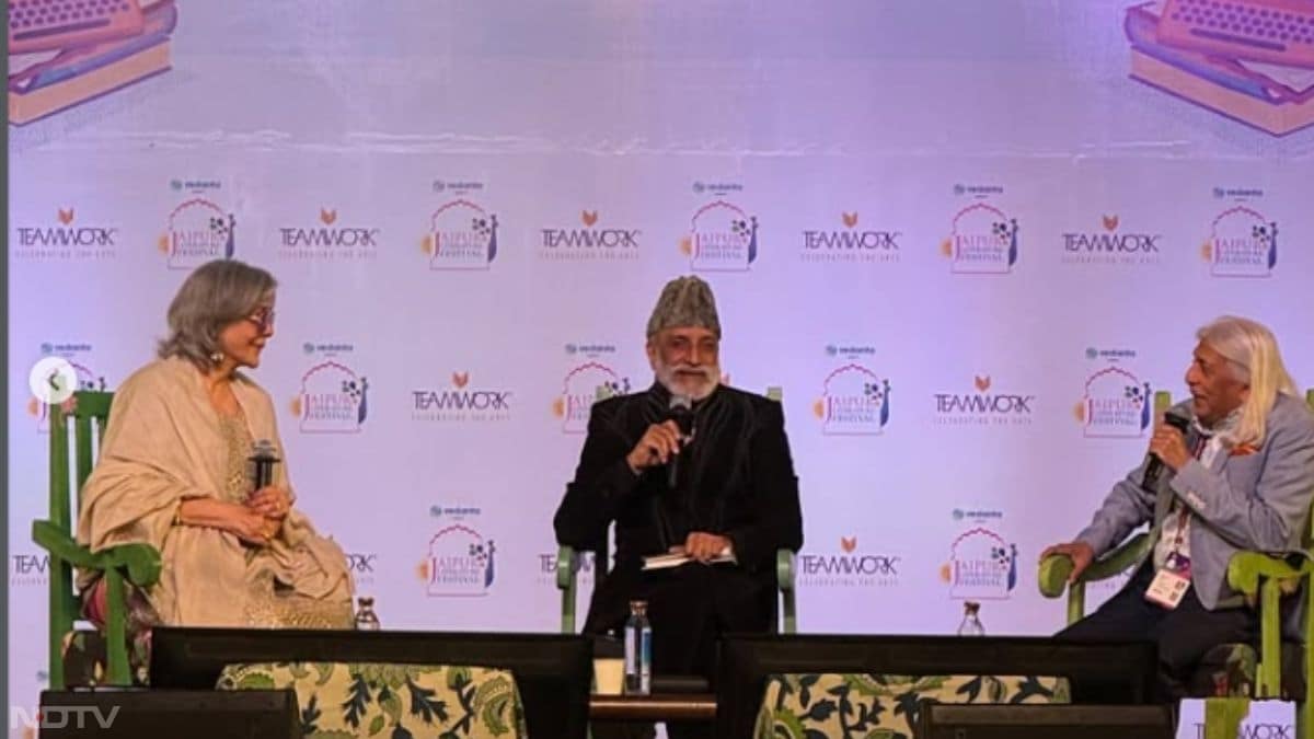 जयपुर की सर्द हवाओं के बीच लिटरेचर फेस्टिवल में शामिल होने के लिए साहित्यकारों, देश-विदेश के वक्ताओं और कलाकारों का जमावड़ा देखा गया.