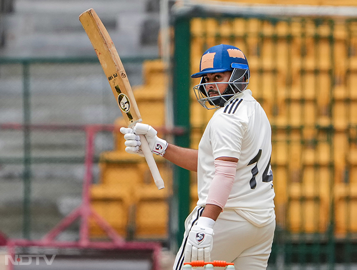 भारतीय बल्लेबाज पृथ्वी शॉ चोट के कारण वनडे कप से हुए बहार