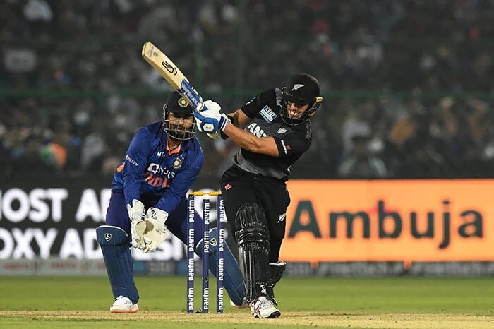 पहला टी 20: भारत ने न्यूजीलैंड को 8 विकेट से हराया