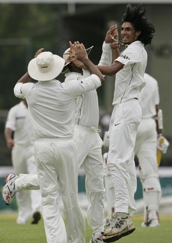 Ishant Sharma celebrates after dismissing Sri Lanka's Michael Vandort on Day 1 of the first Test at the SSC Stadium on Wednesday. India vs SL, 1st Test, Day 1