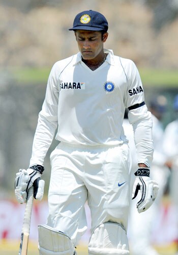 Anil Kumble walks back to the pavilion after his dismissal during the second day of the second Test match between India and Sri Lanka in Galle on August 1, 2008. (AFP Photo) 2nd Test, Day 2: India vs SL